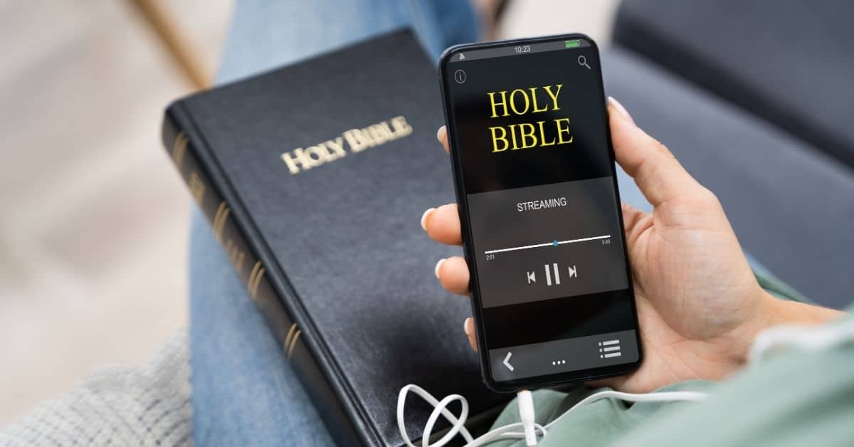 CD veya MP3 çalar üzerinde İncil